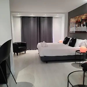 Apart Otel Urban Spaces, İbiza Kenti